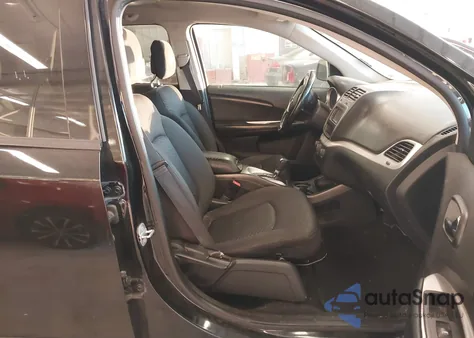 2018 Dodge Journey Se from USA, damaged, VIN 3C4PDCAB3JT216403